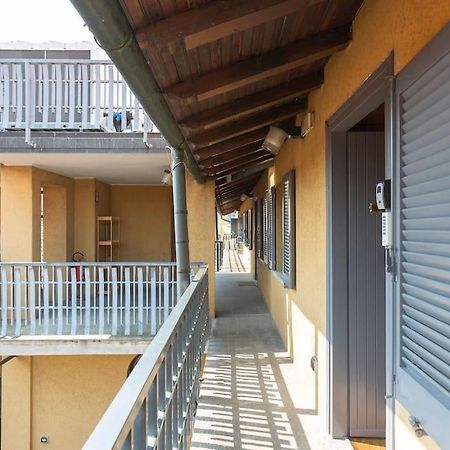 My Charming Apartments Ai Navigli-Vigevano Suite Milánó Kültér fotó