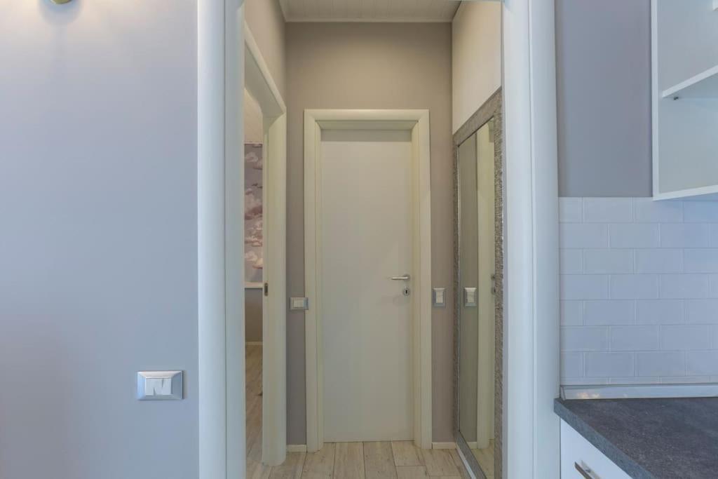 My Charming Apartments Ai Navigli-Vigevano Suite Milánó Kültér fotó